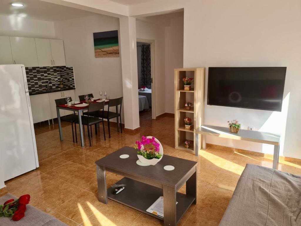 Franmay Apartments - 7 Modern Apartments Near The Beach & City, Perfect For Nomads, Travellers, Families, Watersports! Santa Maria Extérieur photo