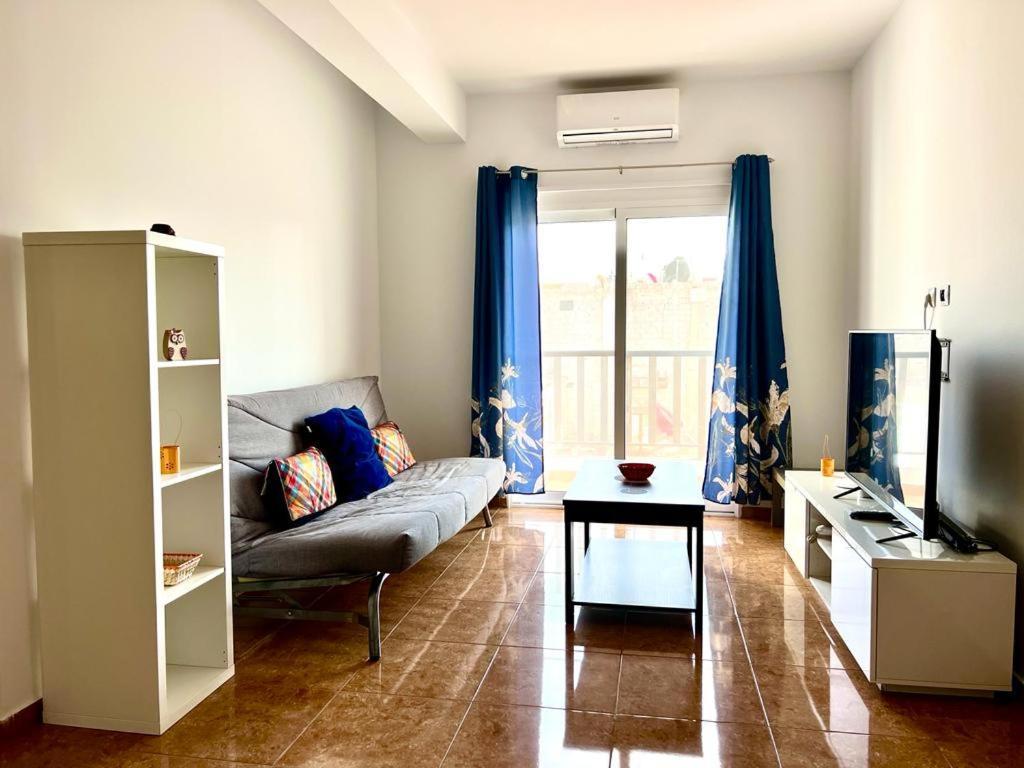 Franmay Apartments - 7 Modern Apartments Near The Beach & City, Perfect For Nomads, Travellers, Families, Watersports! Santa Maria Chambre photo